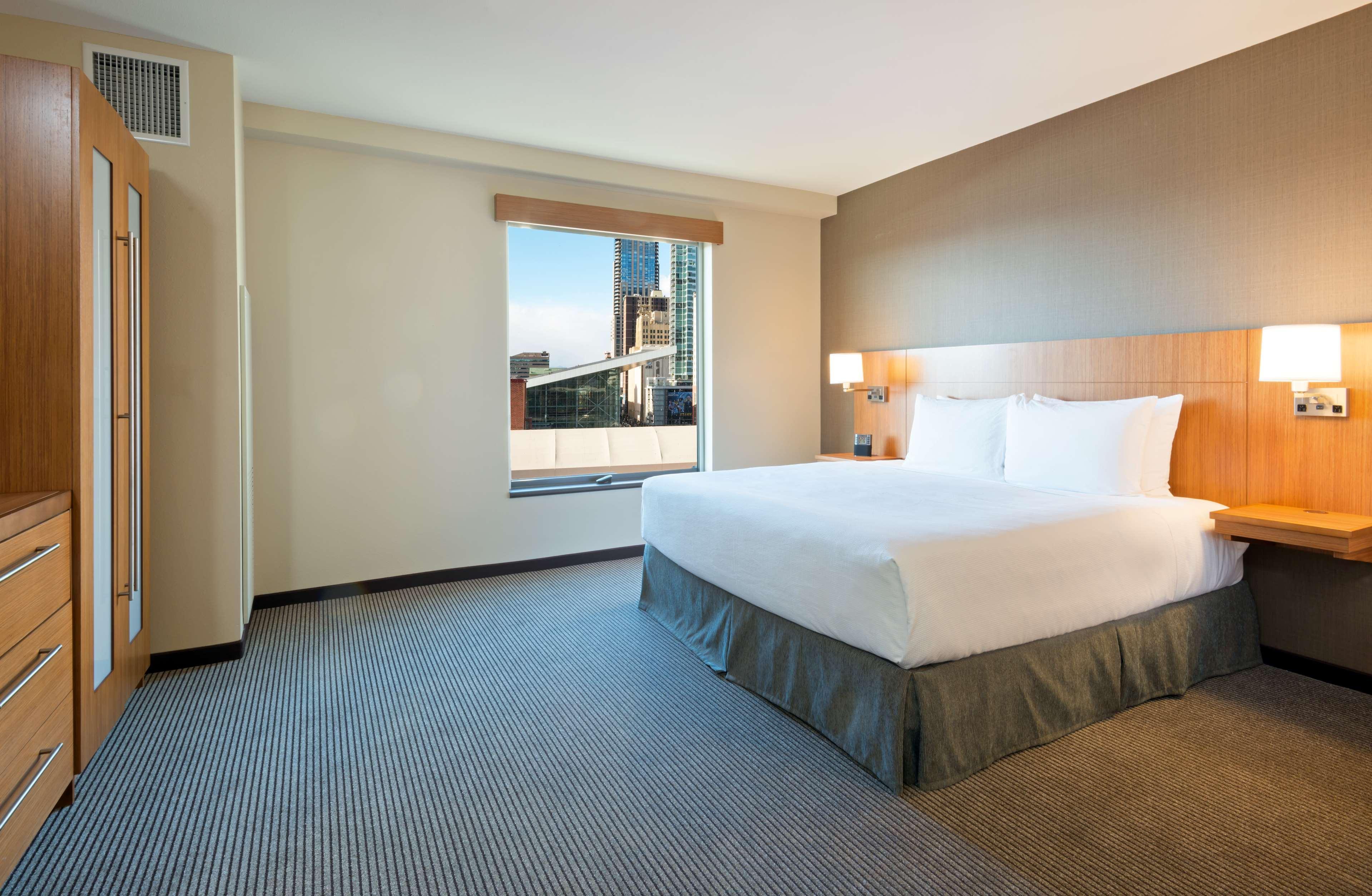 Hyatt Place Denver Downtown Exterior photo